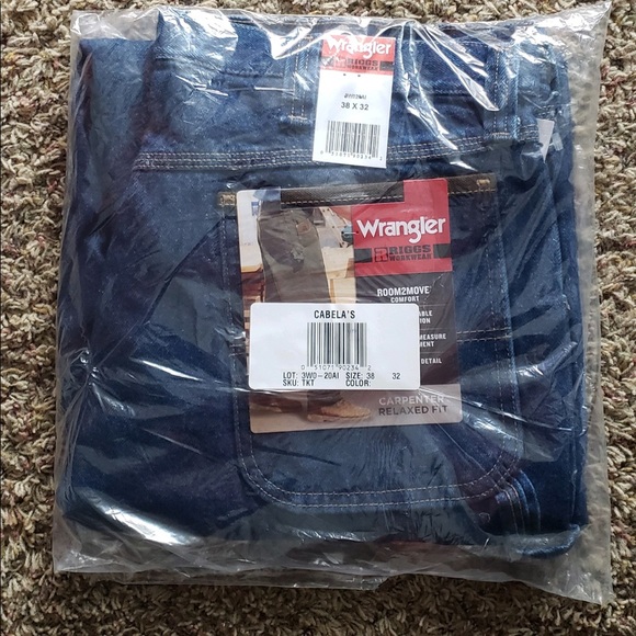 Wrangler Relaxed Fit Carpenter Jeans - Picture 1 of 2